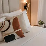 Deos فيلة *